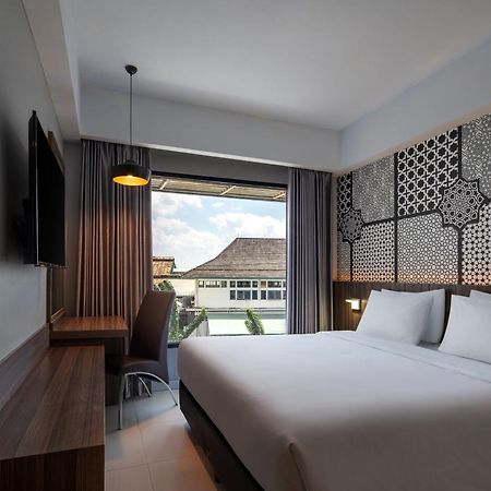 Unisi Hotel Malioboro - Jogja Syariah Yogyakarta Exterior photo